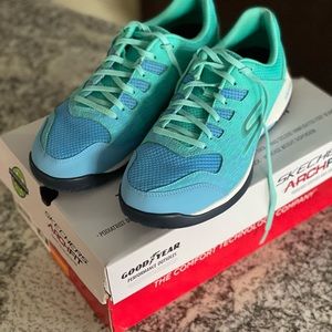 Skechers Viper Court Pickleball Shoes - Women’s Size 9